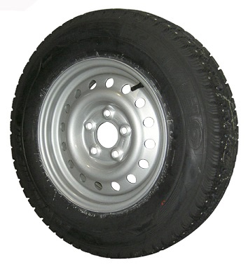 Vinterhjul m dubb 175/80 R13 C8 (5x112)
